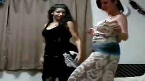 رقص عراقي بنات الكاولية رقص كاوليات دلع بنات الكيك العراقي - Vidéo  Dailymotion