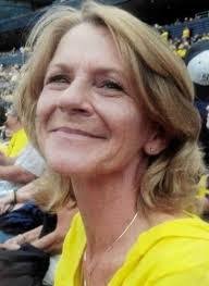 Connie Helton's Instagram, Twitter & Facebook