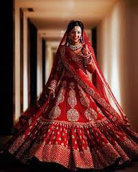 Best Jewellery Options To Match With Your Red Bridal Lehenga Bridal Lehenga Red Indian Bridal Outfits Indian Bridal Dress