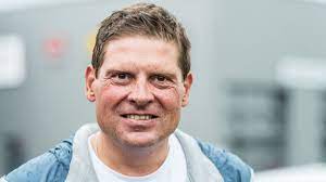 19 adressen zu elisabeth ullrich mit telefonnummer, öffnungszeiten und bewertung gefunden. Jan Ullrich Sex In Der Klinik Freundin Elizabeth Gibt Fremdgeh Erlaubnis News De