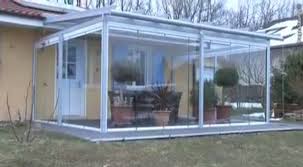 Le tarif d'une véranda va de 500€ à 1 000€ par m² pour du pvc hors frais de pose et de 2 000€ à 2 500€/m² pour du fer forgé ou de l'acier. Prix Veranda Pvc Guide Des Prix Verandas