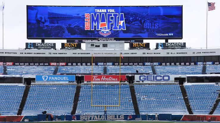 Bills Unveil Photo Renderings for 27-Foot Tall Bull Statue, More Outside of  New Highmark Stadium