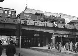 1938 Bahnhof Friedrichstrasse Historische Bilder Historisch Berlin Geschichte