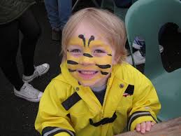 Blog Aato Face Painting In Lourdes Bee Face Paint Bumble Bee Face Paint Face Painting Halloween