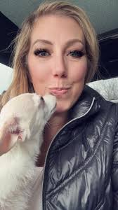 Red heart for Chloe ❤️❤️❤️ #carlgeorge #chloedchi #everyonefollowers  #chihuahuafanatics #chihuahuadog #cute #chihuahuaworld #chihuahua