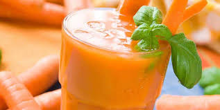 Along with carrots and cucumbers, you need plenty of green, leafy vegetables in your diet. Tips To Prevent Hair Loss With Vegetable Juices