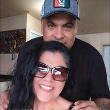 Is it normal for contractors to charge travel time in their hourly labor  fee?