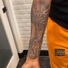 7 028 tykkäystä · 1 074 puhuu tästä. Bleacher Report Snoop Gets A Tattoo To Celebrate The Lakers Title Facebook