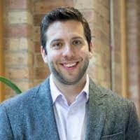 Scott Larson's Instagram, Twitter & Facebook