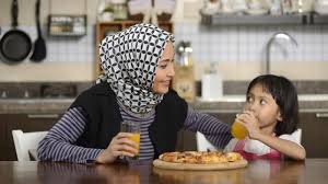 Mojok.co juga membahas masalah ini, sebagaimana dikutip: Doa Buka Puasa Ramadhan Ternyata Tak Cuma Allaahumma Lakasumtu