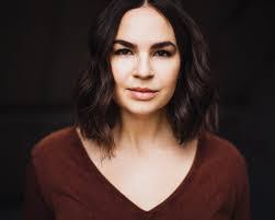 Melinda Wakefield's Instagram, Twitter & Facebook