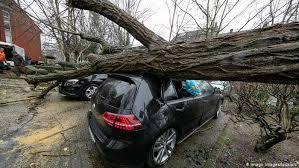 Sji pound pummel smash bleck. Storm Sabine Ciara Pummels Uk Starts Hitting Germany News Dw 10 02 2020