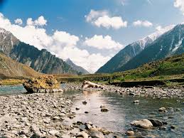 The State Of Jammuandkashmir Is Home To Some Of The Most Beautiful Places In The World List Of Best St Places To Visit Scenic Destinations Tourist Places