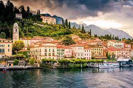 See the entry for como. Lake Como Luxury Bus From Milan To Visit Como And Bellagio 2021