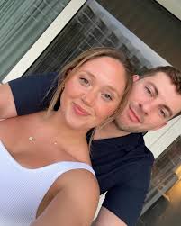 Kat 😽 (@kat_mackenzie) • Instagram photos and videos