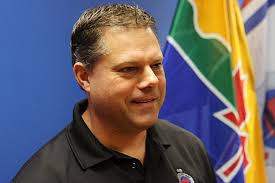 Robbery prevention program uses mock situations to give businesses crash  course