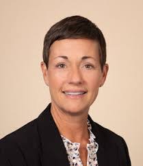 Stephanie Ellman's Instagram, Twitter & Facebook