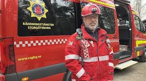 Svårsläckt brand i naturreservat – ”Otroligt svår terräng”