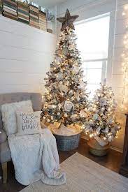 Such A Lovely Farmhouse Christmas Tree Filled With White Decorations The Stand And Th Farmhouse Christmas Tree Christmas Decorations Farmhouse Christmas Decor