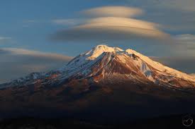 Mount Shasta Lenticular Spectacle ...