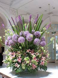 Flower Arrangement Inside Lobby Of Raffles Hotel Large Flower Arrangements Hotel Flowers Flower Arrangements