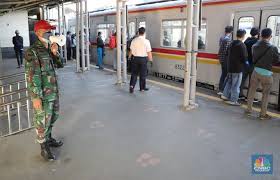 Check spelling or type a new query. Catat Mulai Senin Depan Tak Semua Orang Dapat Izin Naik Krl