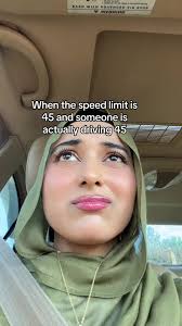 Faree🌸 (@brownbachi99)