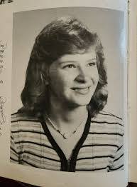 Loretta Devries's Instagram, Twitter & Facebook