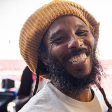 smile a while and give your face a rest. JAH 📸. @tizzy_tokyo.  #marleybrotherstour