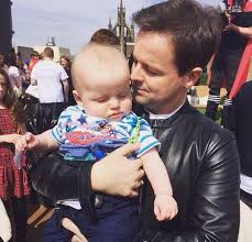 Select from premium ant mcpartlin of the highest quality. Ant And Dec Pics Antanddecpics Ant Dec Declan Donnelly Baby Declan Donnelly
