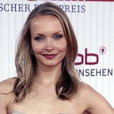 She is an actress and writer, known for (2006), (2006) and (2008). Janin Ullmann Aktuelle News Infos Bilder Bunte De