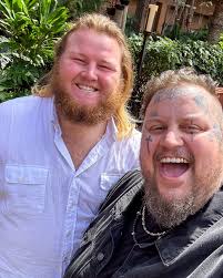 Jelly, Thank You for treating me like a human when I was really just being  a fan. You are the best person I've ever met! Thank you for all of the  advice,