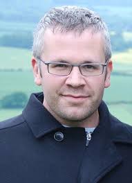 Longleat Safari Park to give loving new home to Anne the circus elephant?