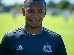 ⚽️ Think your Sunday League squad deserves the pro treatment? Pundits,  physio, commentary, shiny new kits… and Steve Sidwell