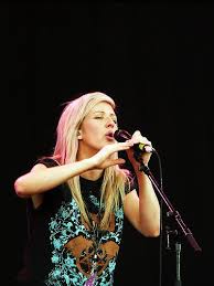 Pin By Sydney Morris On Fashion Icons Ellie Goulding Hair Ellie Goulding Ellie