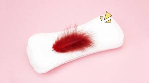 Keguguran, uterus yang tidak kembali ke ukuran aslinya setelah masa kehamilan, terhambatnya aliran darah dari uterus ke vagina, atau menopause bagi wanita diatas usia 50 tahun, menjadi penyebab darah haid berwarna hitam. Apa Penyebab Darah Haid Hitam Orami
