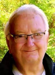 Samantha Kocher's Instagram, Twitter & Facebook