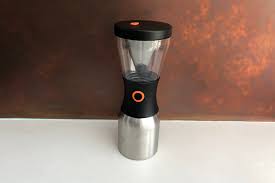 With a built in burr grinder, the quality and integrity of your coffee beans is maintained for a fresher, richer flavor everyone will love. Asobu Cold Brew Coffee Maker Review Cold Coffee The Easy Way