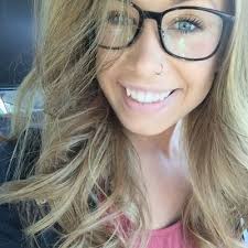 Ariel Wright (@ArielWr93285649)