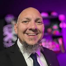 Amazon.com: William Young: books, biography, latest update