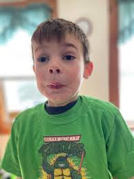 Kellen Derek Mallard (@KellenDerek)