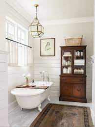 Come Arredare Il Bagno In Stile Vintage Bellissimi Bagni Arredamento Bagno Lampadari Da Bagno