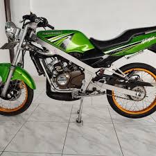 Non abs hanya tersedia warna hitam saja. Jual Kawasaki Ninja R Tahun 2014 Warna Hijau Kota Medan Sulaiman Garage Tokopedia