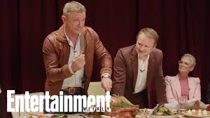 Thanksgiving guests can sample some of that cuisine a la carte with dishes such as pumpkin bisque, venison, salmon, and. Daniel Craig Carves A Thanksgiving Turkey With The Cast Of Knives Out Entertainment Weekly Youtube