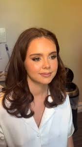 Radiant Rachel ✨🤎, KEY PRODUCTS, @tatti_lashes Wispy volume 12mm cluster  lashes , @peachesmakeup Gatsby pigment , @charlottetilbury Airbrush  flawless foundation & setting spray , @lauramercier ...