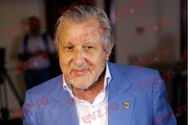 He won seven grand slam titles: Averea FabuloasÄƒ A Lui Ilie NÄƒstase Ce Cadou Le A FÄƒcut Fiicelor Sale Evenimentul Zilei