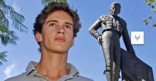 El novillero Manolo Vázquez, rumbo a México