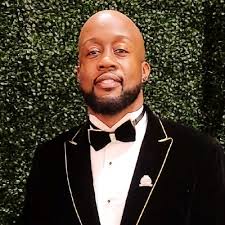 It may look simple to some of you, but I haven't been an electrician for  not even a year yet...so this is a great accomplishment for me. The 3/4 run 