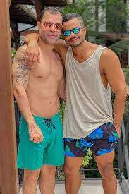 Mais uma vez @clarobrasil estou sem tv e internet em uma sábado. Marido De Rodrigo Sant Anna Celebra Um Ano De Casado Com Declaracao Ao Amado Porto Seguro Famosos Extra Online