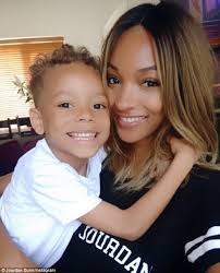 Jourdan Dunn gives interview about becoming a teenage mum